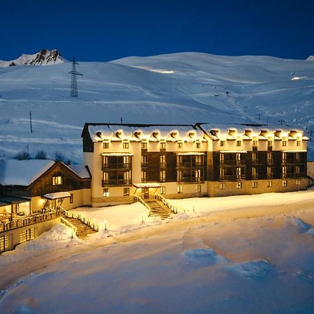 Alpina Hotel Gudauri Kültér fotó