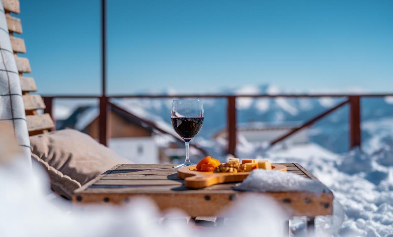Alpina Hotel Gudauri Kültér fotó