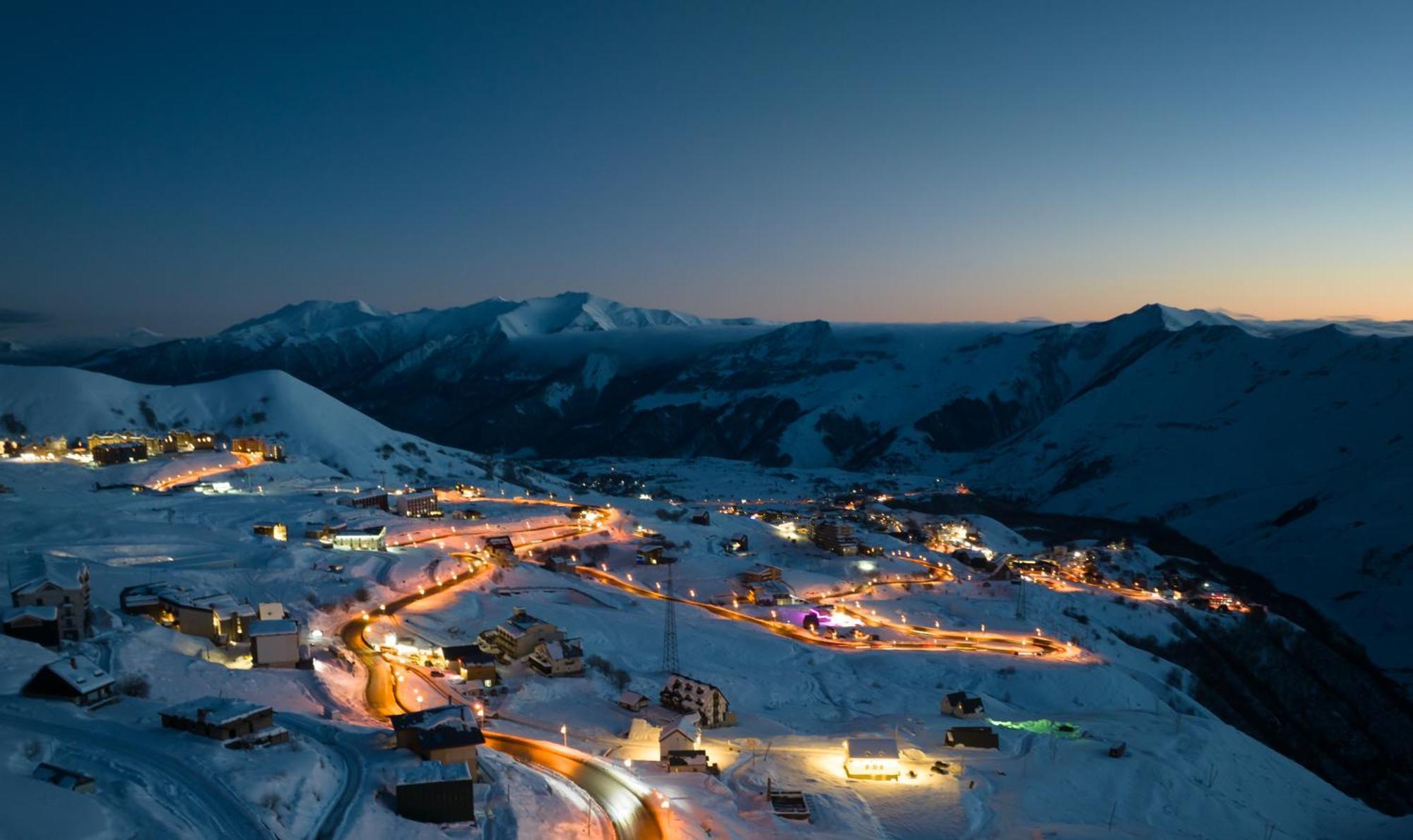 Alpina Hotel Gudauri Kültér fotó